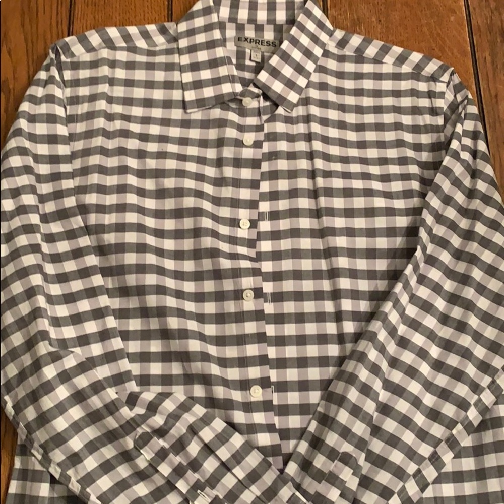 Men’s Express shirt